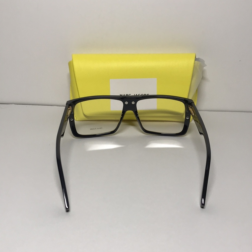 Marc Jacobs Black and White Sunglasses MARC 672/CS - Picture 11 of 15